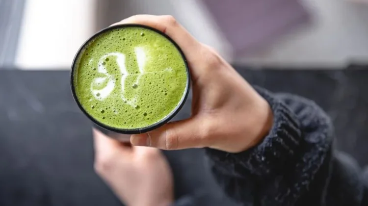 Tidak Minum Kopi tapi Suka Nongkrong? Coba Minuman Ini!