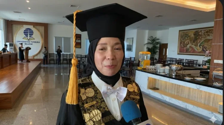 UT Majene Wisuda 352 Lulusan, 70 Persen Alumni Sudah Terserap Dunia Kerja