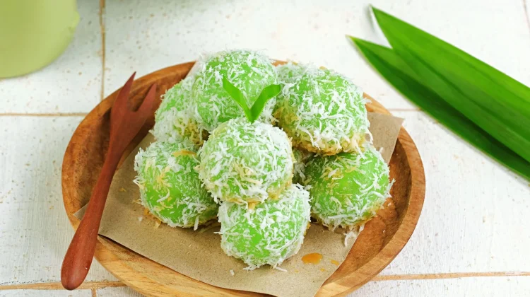 Beragam Kue Tradisional Indonesia yang Tak Kalah Lezat dengan Dubai Chewy