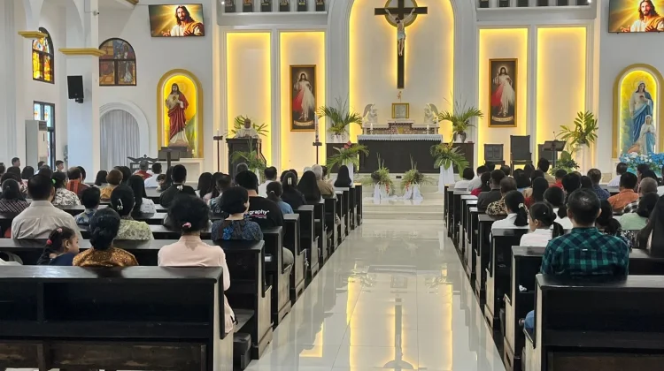 Kenaikan Yesus, Pastor Mamuju : Puncak kemuliaan Iman Kristiani