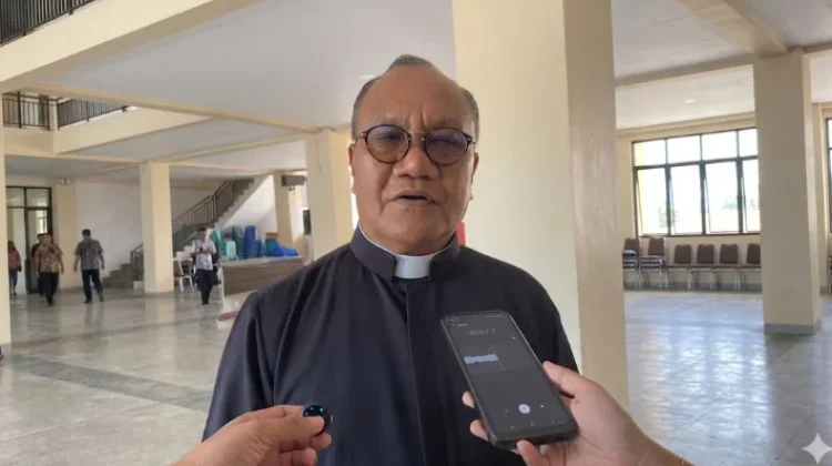 Kenaikan Yesus, Pastor Mamuju : Puncak kemuliaan Iman Kristiani