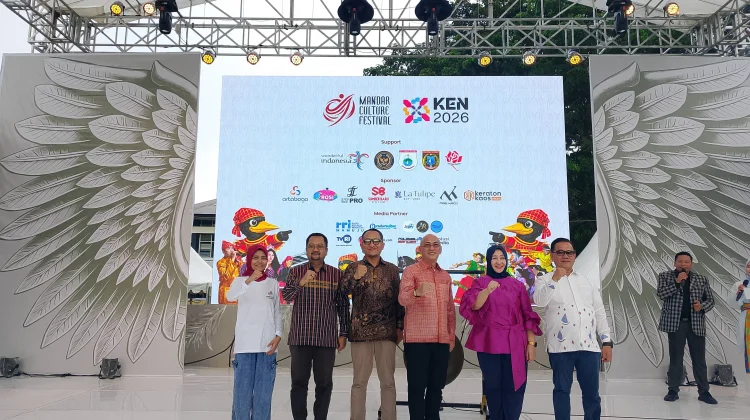 Kemenparekraf Puji Gotong Royong Pemuda Suksesnya Mandar Culture Festival