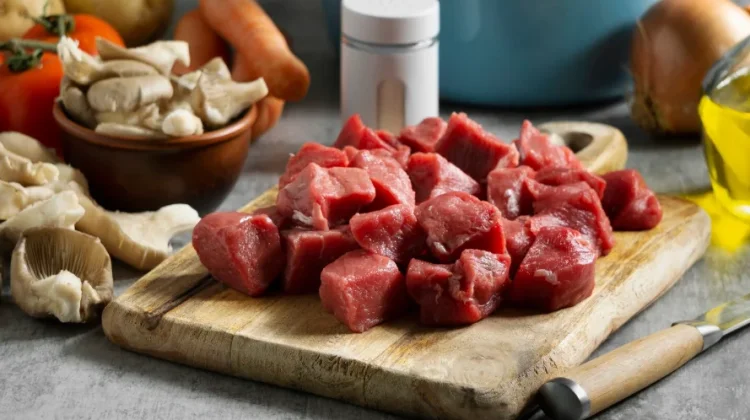 Trik Sederhana Mengatasi Bau Prengus pada Daging
