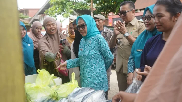Ketua TP PKK Sulbar Dorong Gerakan Memasyarakatkan Makan Ikan Demi Cegah Stunting