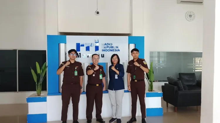 Jaksa Mamuju Gencar Edukasi Literasi Hukum Digital ke Pelajar