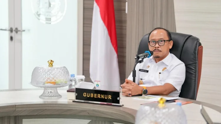 Harga TBS Anjlok, Gubernur Panggil 13 PKS yang Beroperasi di Sulbar