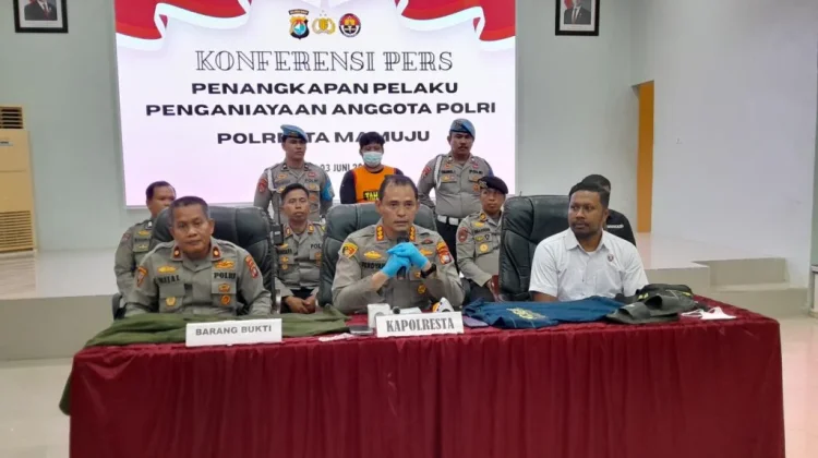 Motif Demo Kantor BWS V, Ada Kontraktor yang Tidak Dapat Paket Proyek