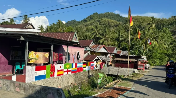 Semarakkan Piala Dunia 2026, Pemuda Malawwa Kibarkan Bendera Negara Jagoan