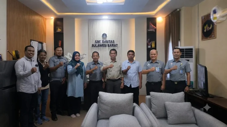 Kemenkum Sulbar dan Unsulbar Sinergi Perkuat Posbankum Desa Melalui Program KKN