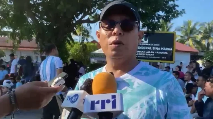 Genjot UMKM Nobar Piala Dunia, Pemprov Sulbar Bagi Vocer Belanja Senilai 40 Juta