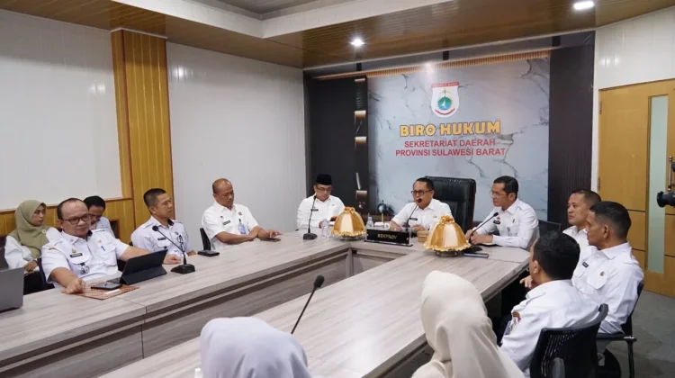 Koordinasi Kanwil Kemenkum Sulbar dan Pemprov, Dorong Pembentukan Perda KI