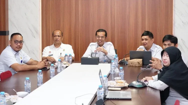 Wujudkan Produk Hukum Berkualitas, Kemenkum Sulba Harmonisasi 4 Raperda Majene