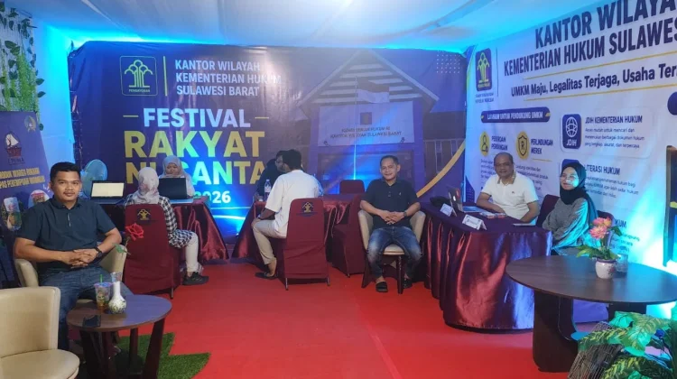 Kanwil Kemenkum Sulbar Optimalkan Layanan di Festival Rakyat Nusantara