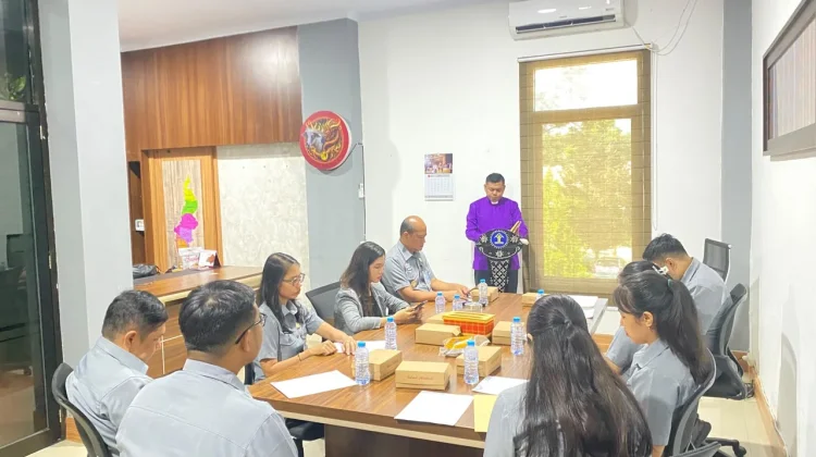 ASN Kristiani Kemenkum Sulbar Gelar Ibadah Oikumene, Perkuat Spiritualitas