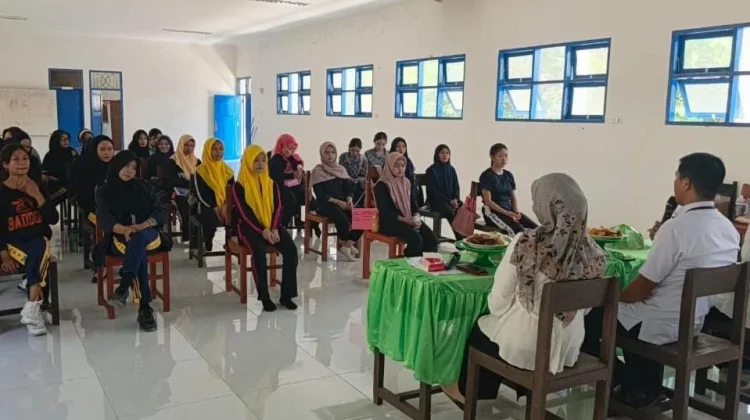 Cegah Bullying, Kemenkum Sulbar Edukasi Hukum di SMKS St. Fatimah Mamuju