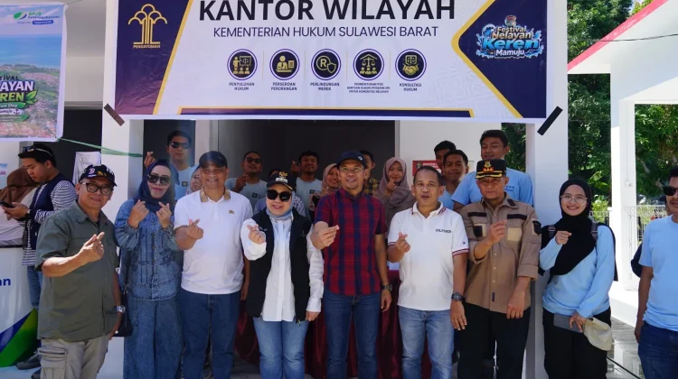 Kemenkum Sulbar Dekatkan Layanan AHU di Festival Nelayan Keren Mamuju 2026