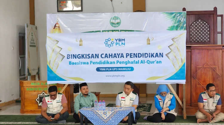 PLN UID Sulselrabar Salurkan Beasiswa bagi 59 Santri Penghafal Al-Qur'an