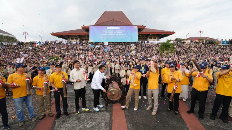Kagama Bentuk Satgas Pendampingan Mahasiswa KKN UGM di Polman
