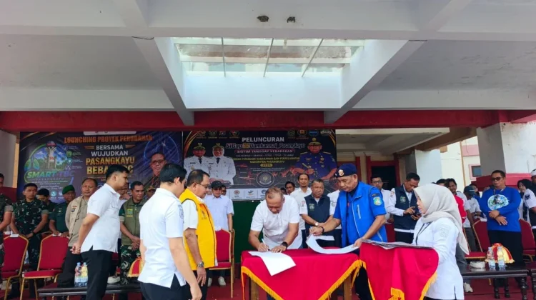 Sinergi Pemerintah dan Astra Agro Perkuat  dalam Hadapi Karhutlah