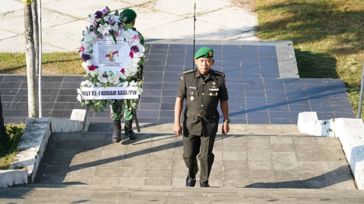 Sambut HUT Ke-1 Kodam Palaka Wira, Korem 142/Tatag Ziarah ke TMP Pati'di
