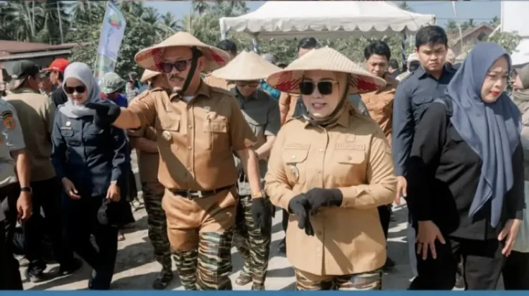 Bupati Mamuju Minta Petani Tak Alih Fungsi Lahan demi Jaga Ketahanan