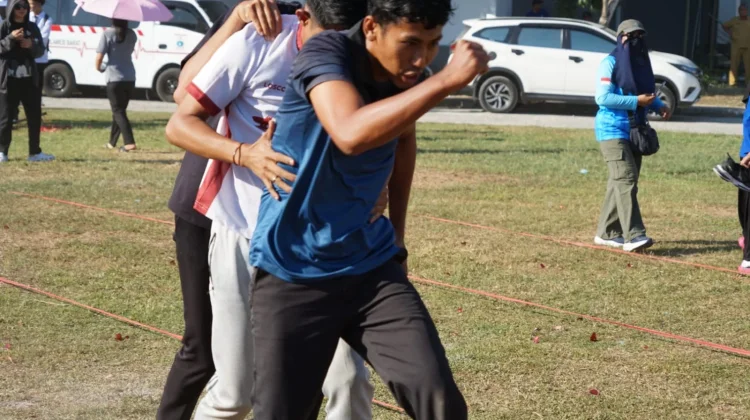 Semarak Hari Kemerdekaan ke 81, Kemenkum Sulbar Ikuti Lomba Tradisional