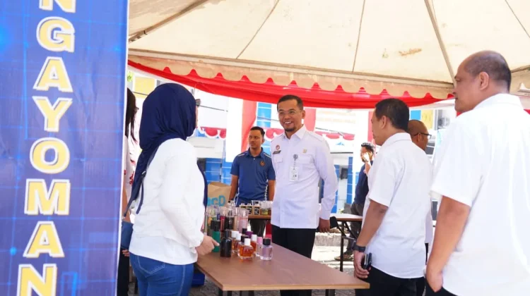 Bazar Hari Pengayoman, Kemenkum Sulbar Dorong UMKM Naik Kelas