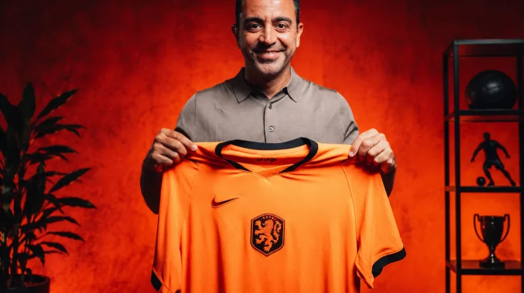 Xavi Hernández Resmi Jadi Pelatih Timnas Belanda hingga 2030