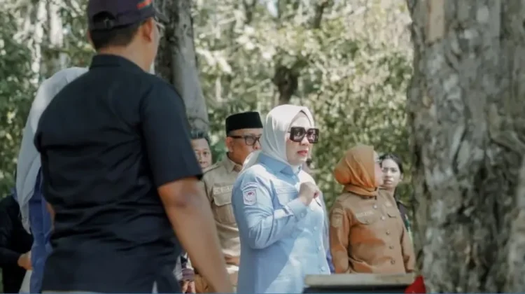 Warga Karampuang Keluhkan Listrik, Bupati: PLN Siap Masuk tapi Tersendat Regulasi