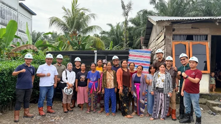 Dorong Kemandirian Ekonomi Warga , PT Mamuang Dampingi Kelompok Perempuan