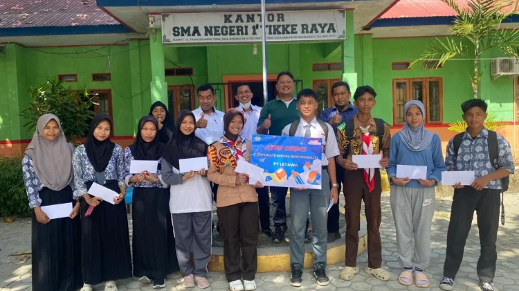 Dukung Pendidikan, Perseroan Terbatas Letawa Salurkan Beasiswa untuk 55 Siswa