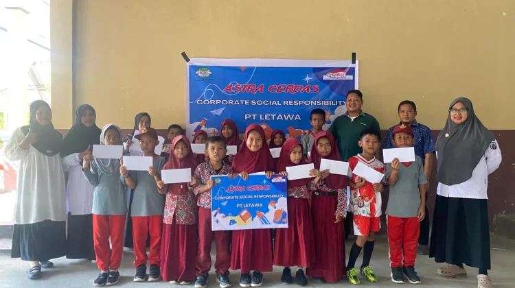 Dukung Pendidikan, Perseroan Terbatas Letawa Salurkan Beasiswa untuk 55 Siswa