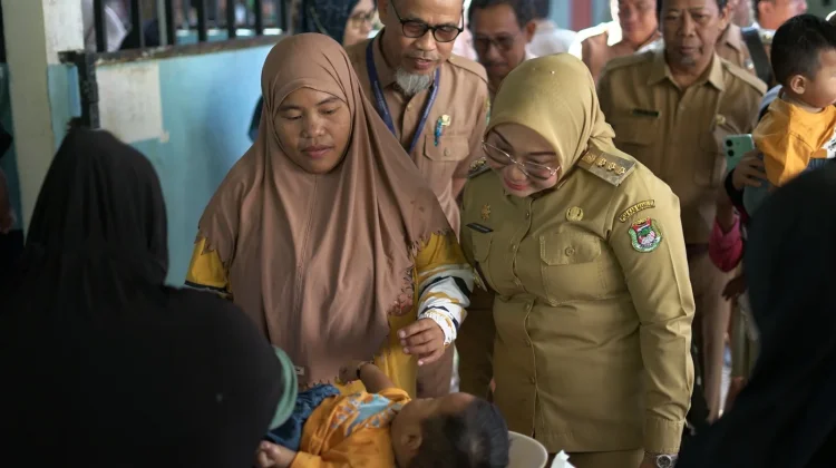 Bupati Mamuju Dorong Kader Posyandu Dukung Penyaluran MBG