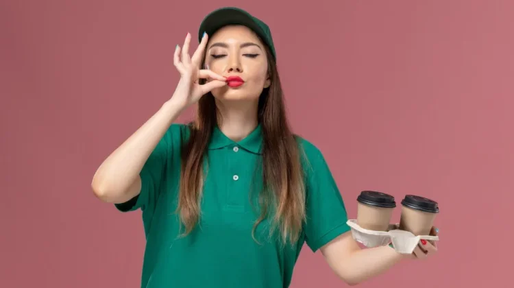 Ngopi Rp30 Ribu Setiap Hari, Benarkah Bisa Bikin Boros?
