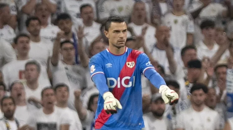 Debut di Bernabeu: Emil Audero Tampil Cemerlang meski Rayo Takluk dari Real Madrid