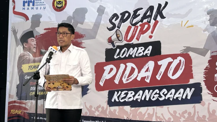 Kesbangpol Sulbar Apresiasi Lomba Pidato Kebangsaan RRI Mamuju - Densus 88