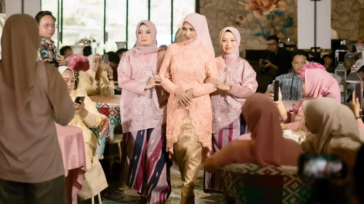 Rekomendasi Lagu Indonesia untuk Entrance Lamaran Romantis dan Berkesan