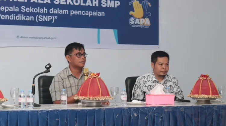 Kadis Pendidikan Mateng Buka Sosialisasi Kompetensi Kepala Sekolah SMP