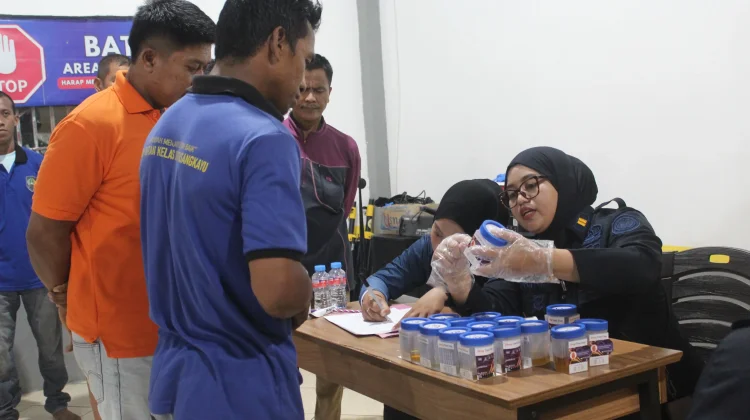 Rutan Pasangkayu Gelar penggeledahan dan Tes Urine Massal Bagi Warga Binaan