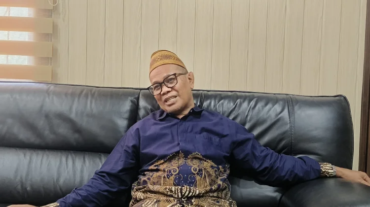 Pembatasan Gadget di Madrasah, Kemenag Sulbar Tegaskan Guru Dilarang Rusak HP