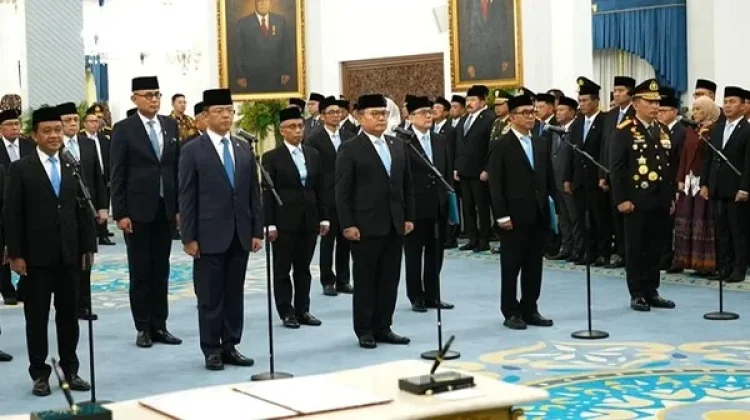 Daftar Pejabat yang Dilantik di Reshuffle Kabinet Merah Putih