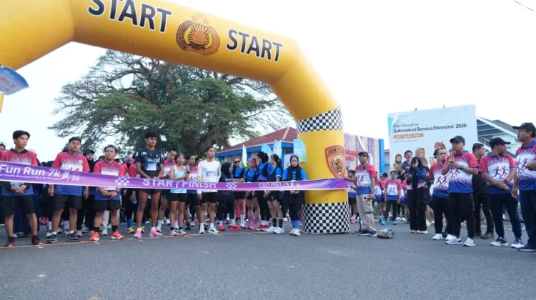 Buka Fun Run PPNI-IBI Sulbar, Sekda Junda Maulana Tekankan Pentingnya Hidup Sehat