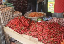 Sepekan Ramadan, Harga Cabai Rawit dan Tomat Belum Turun