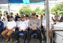 Dampingi Gubernur Safari Ramadan, Kapolda Sulbar Komitmen Layani Masyarakat
