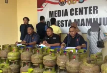 Polresta Mamuju Tangkap 5 Tersangka Penimbun Gas Elpiji 3 Kilogram