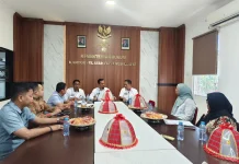 Kemenkum Sulbar dan MPDN Bahas Mediasi Kasus Notaris