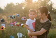 Menjaga Stamina Tubuh saat Mengurus Toddler, Tantangan Nyata bagi Para Ibu