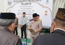 Gubernur Sulbar Kukuhkan Ikatan Pengurus dan Imam Masjid Sulbar