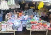 Harga Plastik di Mamuju Naik hingga 70 Persen