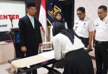 Lantik Notaris Pengganti, Kakanwil Kemenkum Sulbar Tekankan Integritas